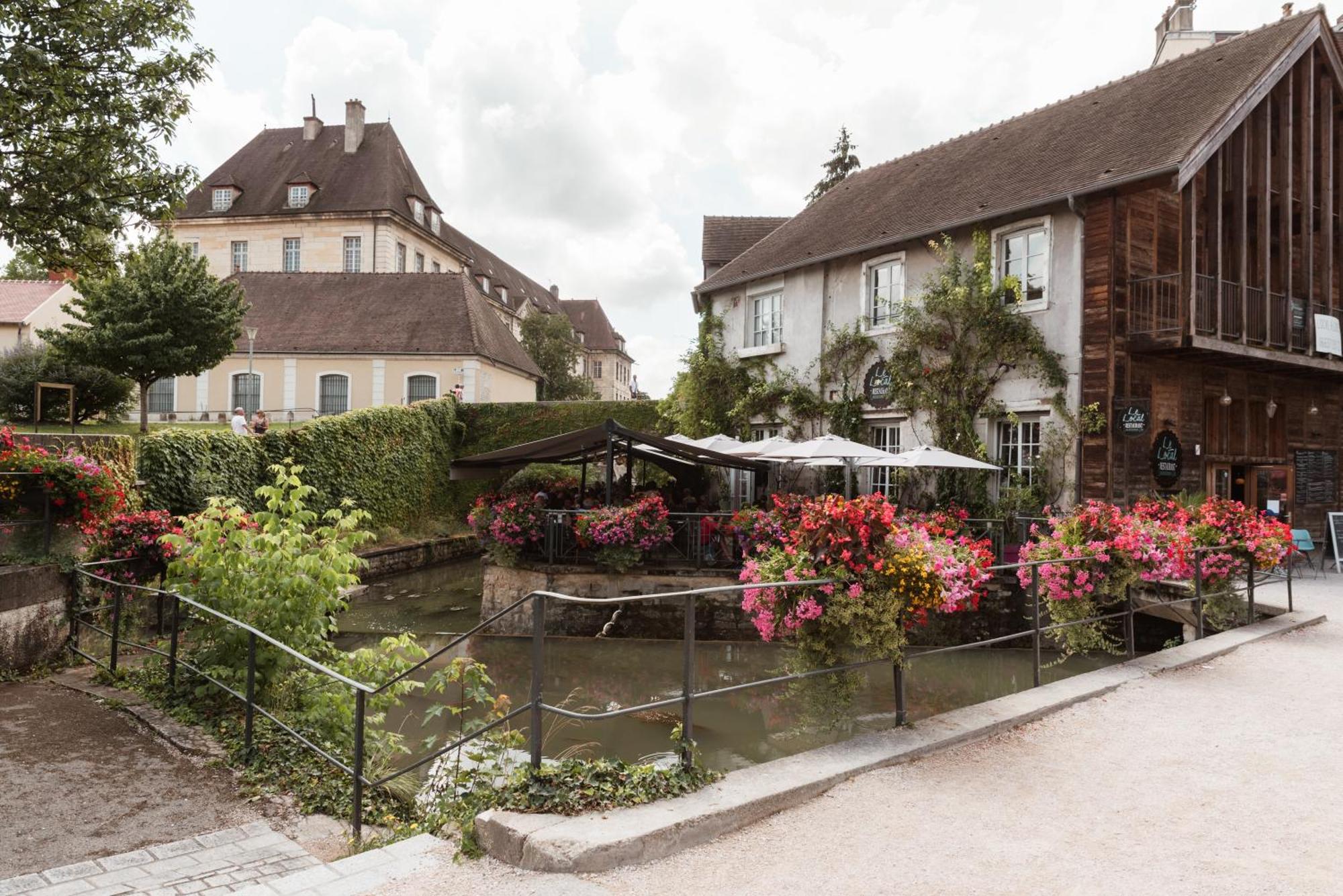 Terrasse Vue Imprenable Canal Appartement Dole
